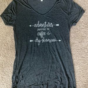 Zenana Outfitters T shirt